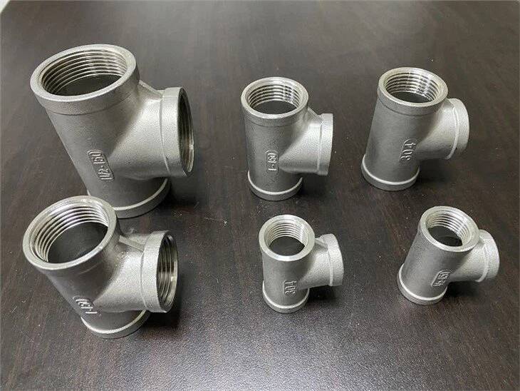 Tee in acciaio inossidabile con filettatura Bspt Class150